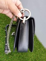 prada4.jpg