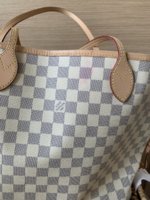 Please help! color transfer on my Louis Vuitton damier azur | PurseForum