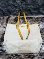 gucci_medium_tote_bag_1553026644_f94a265a.jpg