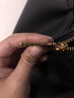 MARC JACOBS THE SMALL TOTE BAG  Authenticating-YKK Zipper, Serial Number &  “Made in” label/Origins 