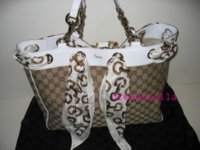 guccicruise1sm.jpg