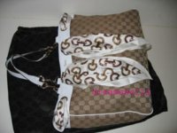 guccicruise2sm.jpg