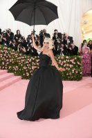 2019+Met+Gala+Celebrating+Camp+Notes+Fashion+c6sKRqfFWk8x.jpg