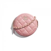 chanelclutch.jpg