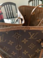 I have a neverfull mm, it's already starting to lose its shape. Purse  slightly caves in & the handbag straps seem to fall down a lot I've started  hanging the purse at