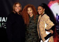 QueenLatifah_Janet_GabrielleUnion.jpg