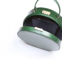 HATBOX_Green_05_8f8872c7-e14e-4740-8bdc-75f9d8aa740d.jpg