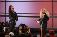 Rihanna+2019+BET+Awards+Show+8kdJFswGojsl.jpg