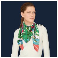 mors-a-jouets-chemise-detail-scarf-90--003414S 03-worn-6-50-0-1920-1920_b.jpg