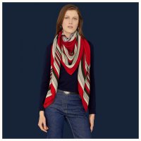 pegase-paysage-shawl-140--243334S 09-worn-2-50-0-1920-1920_b.jpg