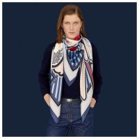 pegase-pop-scarf-140--432975S 07-worn-2-50-0-1920-1920_b.jpg
