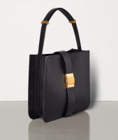 BV Pre-Fall Marie Bag in Nappa 01.png