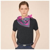 garde-robe-pop-scarf-90--003363S 20-worn-6-50-0-1920-1920_b.jpg