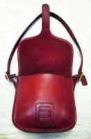 redcourier072.jpg