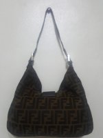 fendi_shoulder_bag_1547904810_ebcb5139_progressive.jpg