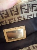 original_fendi_handbagshoulder_bag_1563866754_82fba326_progressive.jpg