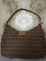 original_fendi_handbagshoulder_bag_1563866754_e4993b95_progressive.jpg