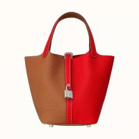 picotin-lock-18-casaque-bag--064427CKAI-front-1-300-0-1920-1920-q40_b.jpg