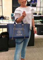 Chanel Deauville Tote Review - Everything you need to know -  Pros/Cons/Wear/Tear/Ways to Wear 