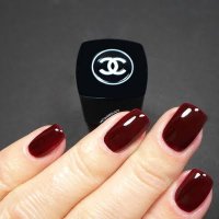 chanel-le-vernis-rouge-noir_look_6.jpg