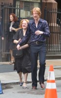 Elisabeth-Moss--Domhnall-10.jpg