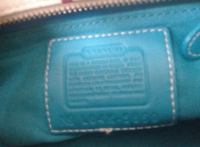 fake coach scribble L04K-5659 tote creed.png