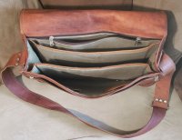 Messenger Bag (3).jpg Messenger Bag (3).jpg