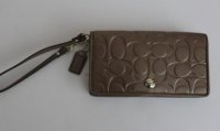 46536_Emb Leather Demi Clutch Wallet Wristlet-c.jpg