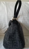 fendi_wool_mama_baguette_1559547545_153f58a2_progressive.jpg