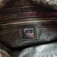 fendi_wool_mama_baguette_1559547546_762a6f3f_progressive.jpg