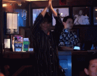 3327F054-EAB1-4C9A-BBD4-CB571290FD06.gif