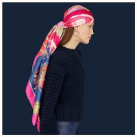 harnais-de-cour-en-patch-scarf-140--433417S 06-worn-2-50-0-579-579_b.jpg