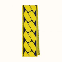 clic-c-est-noue-knit-muffler--522917S 01-flat-1-300-0-579-579_b.jpg