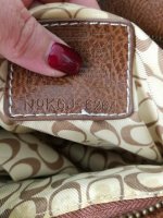 jama993162 fake coach K6J 6264 creed.jpg