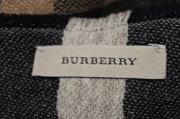 burberry scarf close up - 1 (6).jpg