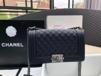 chanel_boy_1571356096_de18e723_progressive.jpg