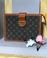 Dauphine Pochette.jpg