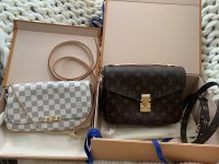 E1227062-C3C5-4E16-9D16-4C964B43A39F.jpeg