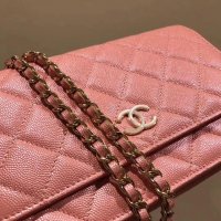 chanel_iridescent_pink_woc_bag_1574250573_3838200e_progressive.jpg