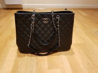 classic_tote_front.jpg