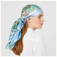 plumes-en-fete-scarf-90--003433S 08-worn-5-50-0-1200-1200-q99_b.jpg
