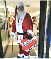 Longchamp Santa.jpg