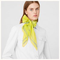 caleche-elastique-finesse-scarf-90--303559S 05-worn-5-50-0-830-830_b.jpg