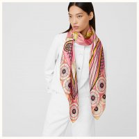 the-savana-dance-wash-scarf-140--652988S 05-worn-5-50-0-830-830_b.jpg