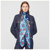 the-savana-dance-wash-scarf-140--652988S 08-worn-5-50-0-830-830_b.jpg