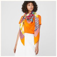 l-art-du-sarasa-giant-triangle--573273S 17-worn.jpg