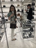 Cassandra top handle ysl hotsell