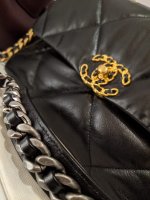 Chanel 19 lambskin vs goatskin