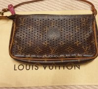 Screenshot_20200205-160800_Poshmark.jpg