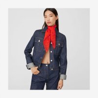 scarf-70--033523S 03-worn-5-300-0-2048-2048.jpg